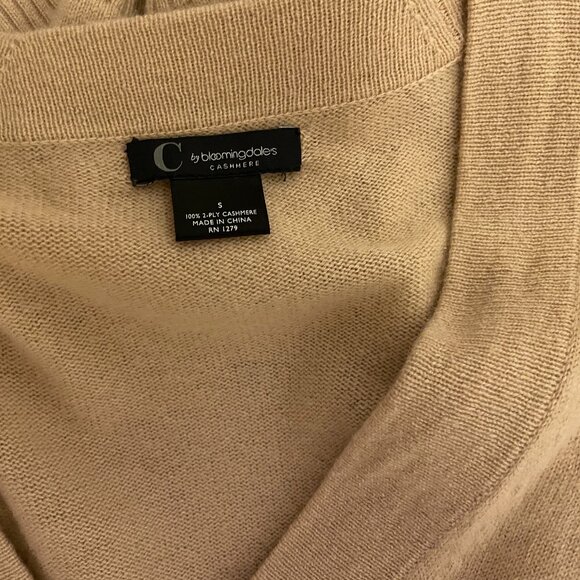 NWOT Like New C by Bloomingdales 100 Cashmere Beige Grandfather Cardigan Size S - Picture 8 of 8